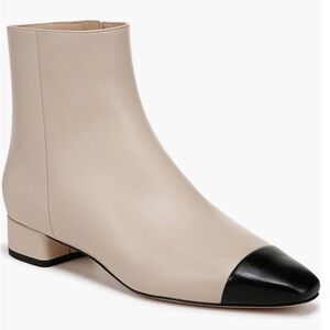 NWT Veronica Beard Cecile Beige and Black Ankle Boots